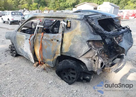 2019 Jeep Compass Upland Edition 4X4 z USA, uszkodzony, nr VIN 3C4NJDAB4KT703780